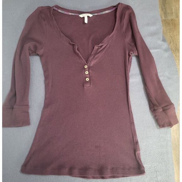 OLD NAVY SZ Small Fitted Rib Knit Henley y2k skater grunge burgundy FLAW - Picture 1 of 10